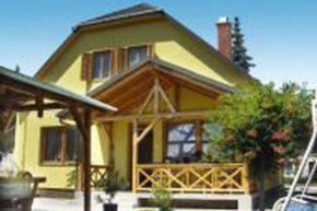 Klimatisierte Ferienwohnung in Balatonboglár mit Möblierter Terrasse